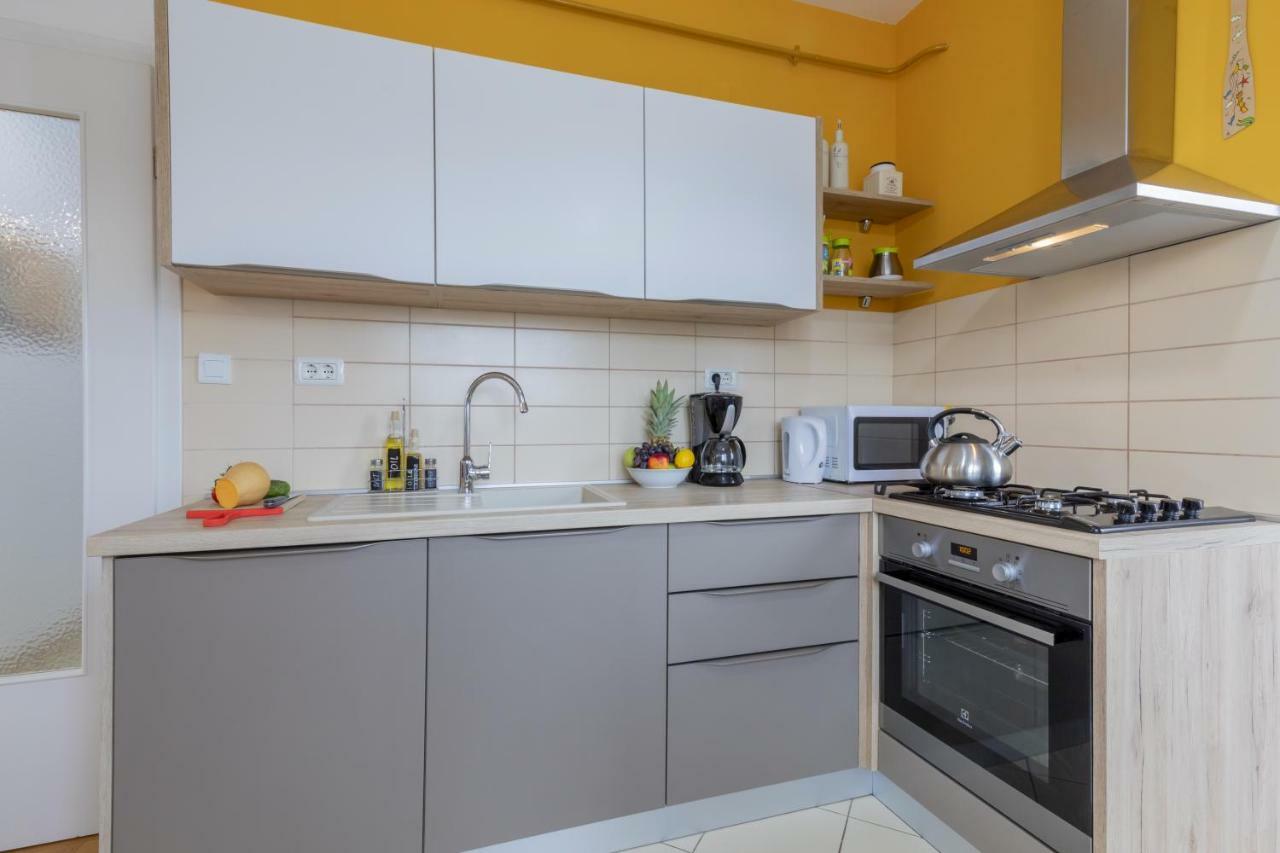 Center Penthouse Apartment Pola Esterno foto