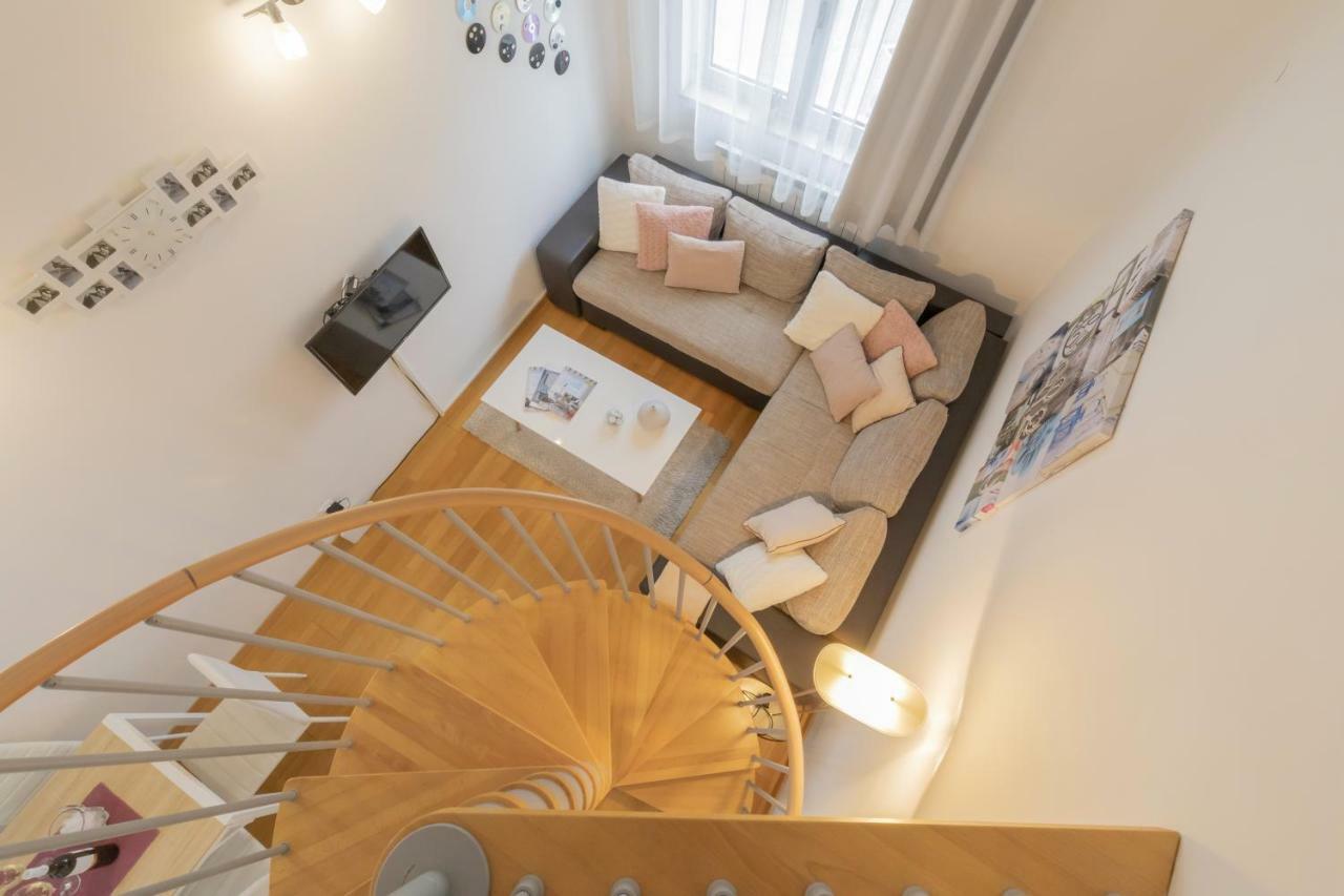 Center Penthouse Apartment Pola Esterno foto
